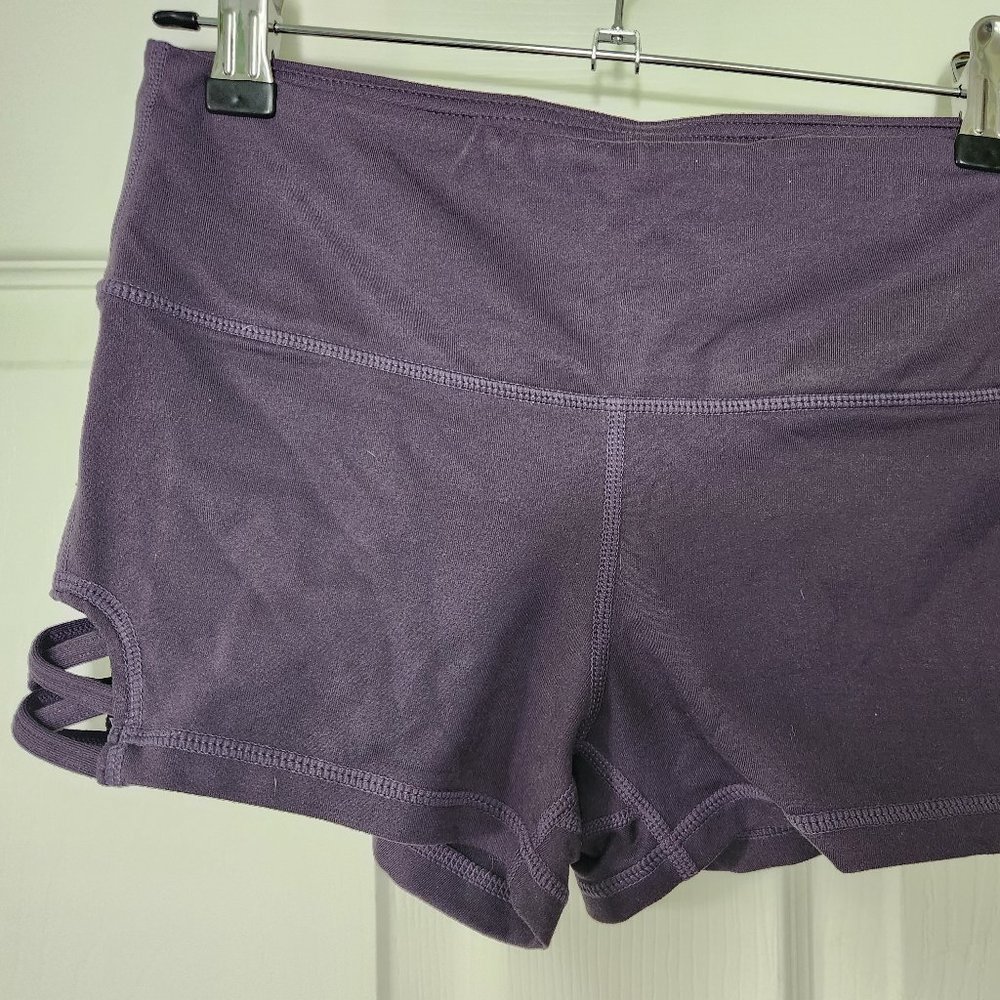 Mono B Yoga Shorts
